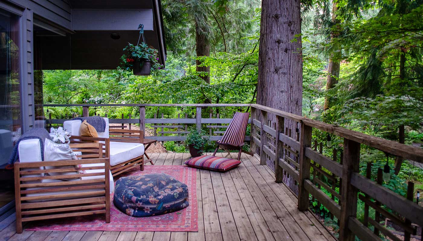 In the rare case of warmer weather, our Bainbridge residents can enjoy some time on the Bloedel Bunkhouse’s many wooden decks, reading and writing amid the trees.